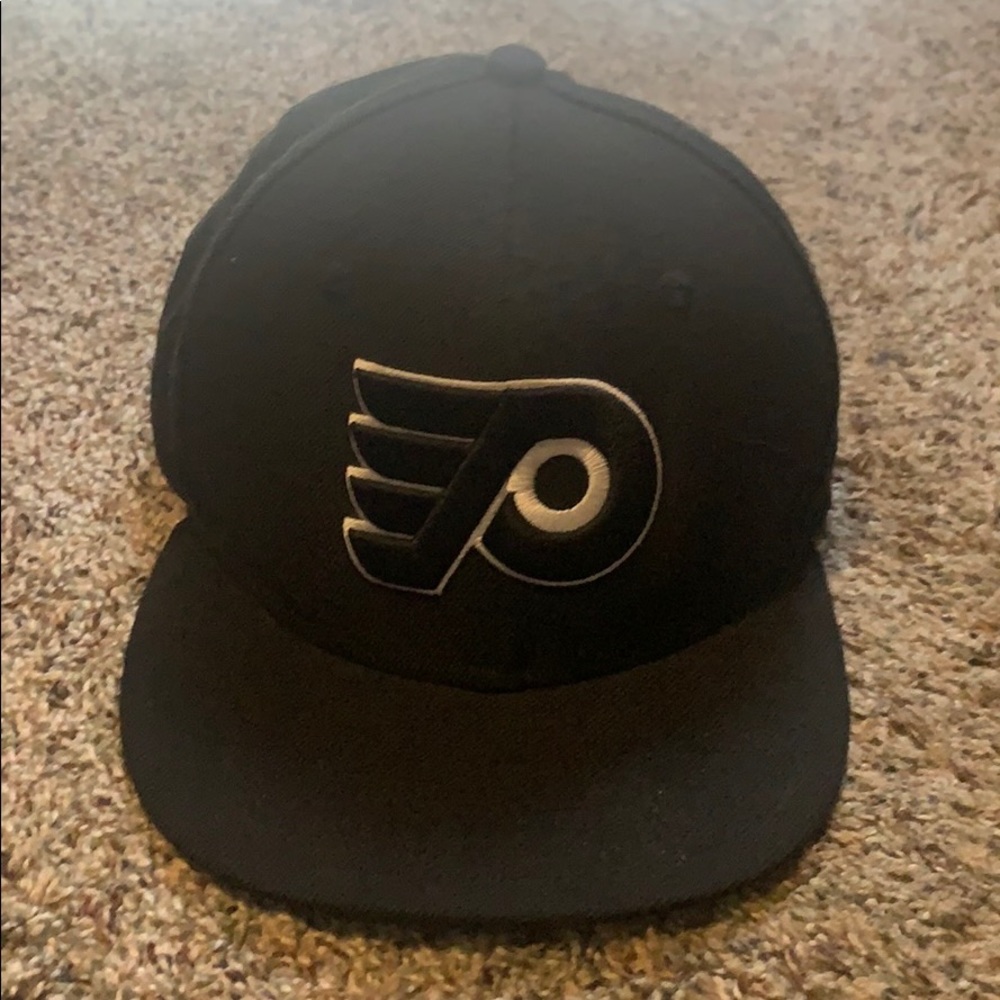 All Black Flyers fitted hat